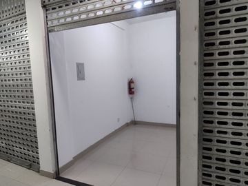 Venta De Puesto Local Comercial Mercado Huandoy SMP