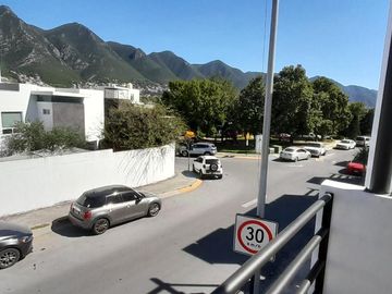 CASA EN VENTA EN CARRETERA NACIONAL, MONTERREY N.L