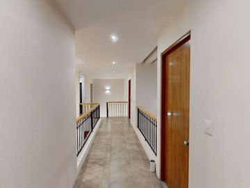 RR_1296. Casa en Venta en Club de Golf La Loma con Piso Radiante en toda la casa. (Climatiza el piso).