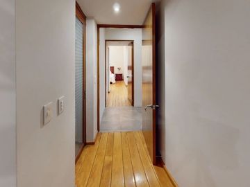 RR_1296. Casa en Venta en Club de Golf La Loma con Piso Radiante en toda la casa. (Climatiza el piso).