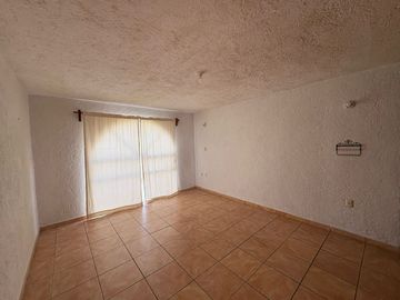 CASA EN VENTA EN TEJEDA QUERÉTARO DE  DOS PLANTAS