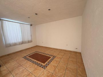 CASA EN VENTA EN TEJEDA QUERÉTARO DE  DOS PLANTAS