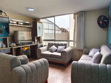 🏢 Venta De Departamento En Condominio 'Los Robles' Cerca Al Mercado 'Caquetá' - Smp
