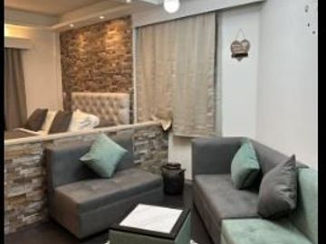VENTA SUITE AMOBLADA REMODELADA AIRBNB PARQUEADERO Y BODEGA