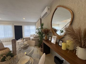 Invierte en Ciudad Mayakoba: casa en privada con acceso controlado