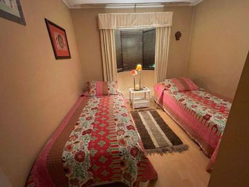 Se vende casa en Condominio a. Fernando Castillo Velasco, La Reina