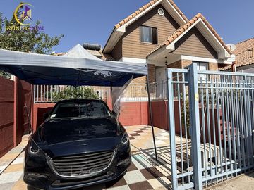 Hermosa Casa Alto el Manzano Til- Til.