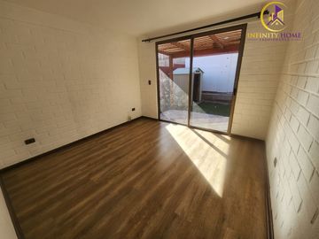 Hermosa Casa Alto el Manzano Til- Til.