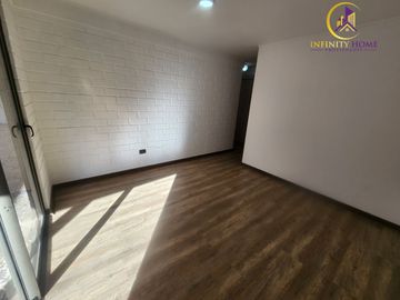 Hermosa Casa Alto el Manzano Til- Til.