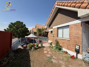 Hermosa Casa Alto el Manzano Til- Til.