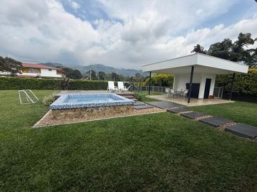 Casa campestre en venta sector Avenida Centenario