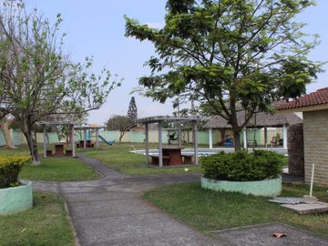 Vendo casa en FRACC. XANA DE CASAS PALENQUE VERACRUZ