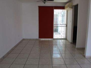 Vendo casa en FRACC. XANA DE CASAS PALENQUE VERACRUZ