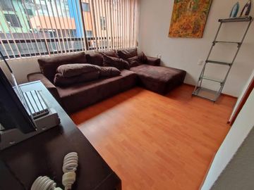 Amplia Casa en Venta con Jardín. Lomas Verdes 3a Sección