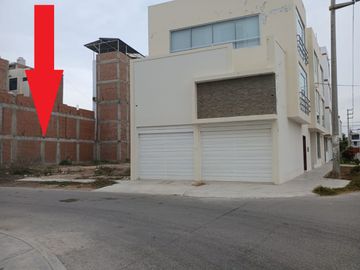 VENTA DE TERRENO EN URB. LOS SAUCES PRIMERA ETAPA