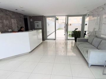 Venta De Departamento En Surco ,Con Cochera, Depósito