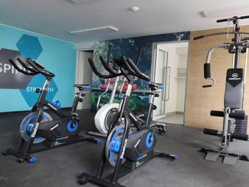 Venta De Departamento En Surco ,Con Cochera, Depósito