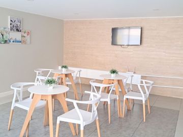 Venta De Departamento En Surco ,Con Cochera, Depósito