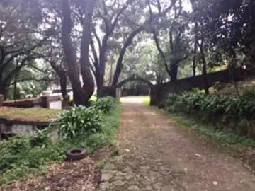 Santa María Ahuacatitlán Morelos Terreno Con Barda Perimetral A Bordo De Carretera