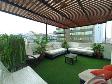 ¡Vive En El Corazón De Miraflores! Dpto. Dúplex Con Terraza Exclusiva En Venta!