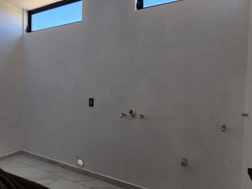 Casa nueva en venta en Parques Vallarta dentro de coto
