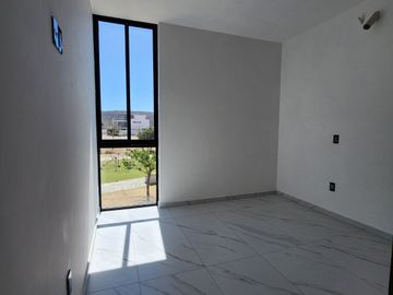 Casa nueva en venta en Parques Vallarta dentro de coto