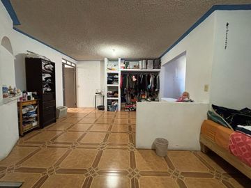 Venta de Casa en Col. Aurora, Céntrica