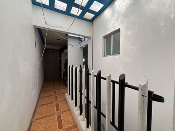Venta de Casa en Col. Aurora, Céntrica
