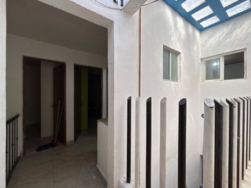 Venta de Casa en Col. Aurora, Céntrica