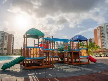 Se vende departamento amueblado de 2 recamaras en Dreams polígono sur Cancún