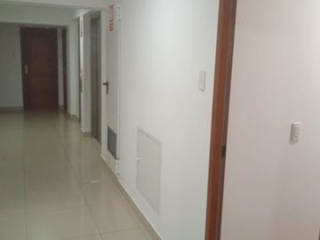 VENDO LINDO DPTO DE ESTRENO EN PRIMER PISO CON DOS PATIOS EN MAGDALENA