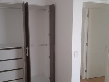 VENDO LINDO DPTO DE ESTRENO EN PRIMER PISO CON DOS PATIOS EN MAGDALENA