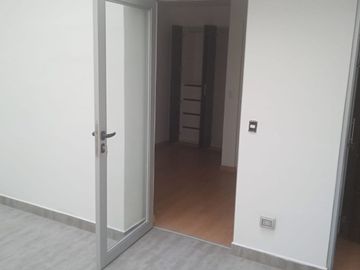 VENDO LINDO DPTO DE ESTRENO EN PRIMER PISO CON DOS PATIOS EN MAGDALENA