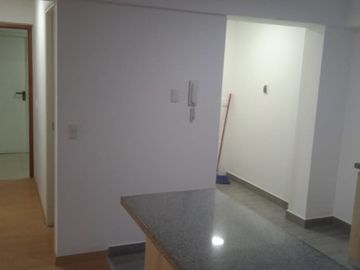 VENDO LINDO DPTO DE ESTRENO EN PRIMER PISO CON DOS PATIOS EN MAGDALENA