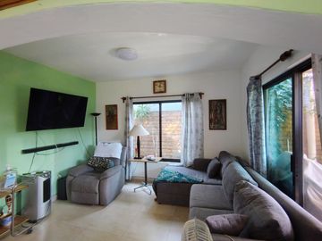 CASA DE UNA SOLA PLANTA EN GUACAMAYAS FRACCIONAMIENTO JUNTO AL RIO