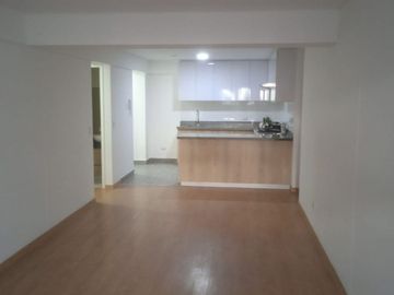 VENDO LINDO DPTO DE ESTRENO EN PRIMER PISO CON UN PATIO EN MAGDALENA