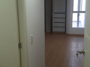 VENDO LINDO DPTO DE ESTRENO EN PRIMER PISO CON UN PATIO EN MAGDALENA