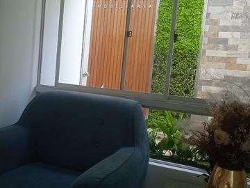 VENDO LINDO DPTO DE ESTRENO EN PRIMER PISO CON UN PATIO EN MAGDALENA