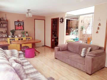 Venta de casa en los Cedros de Villa , condominio en Chorrillos