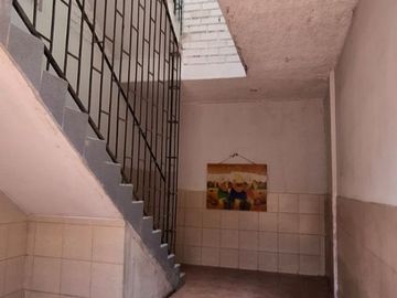 EN VENTA AMPLIA CASA EN VENTANILLA