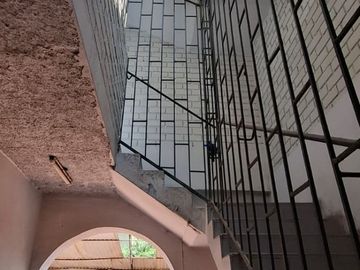 EN VENTA AMPLIA CASA EN VENTANILLA