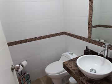 Hermoso departamento (segundo piso) en zona estratégica de Miraflores