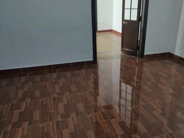 ¡¡¡BARRIOS ALTOS - CASA EN VENTA!!!