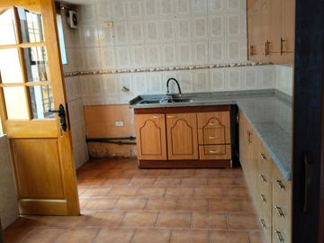 CASA EN SAN BERNARDO - METRO TREN 5 PINOS