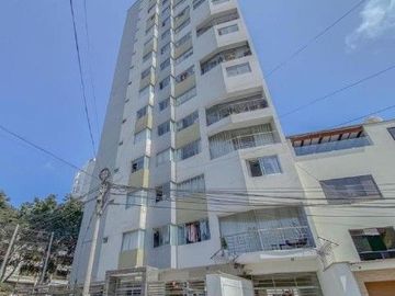 Bonito Departamento En Aurora Este - Surquillo