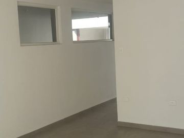 CASA DE VENTA EN SECTOR DE CARRETAS DE CARCELÉN CALDERÓN QUITO ECUADOR