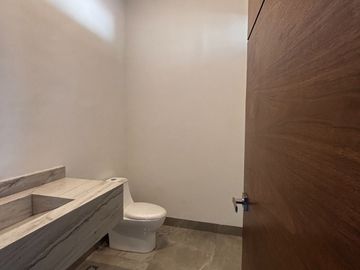 Residencia de Lujo en Venta Fraccionamiento Campestre Santiago, NL.