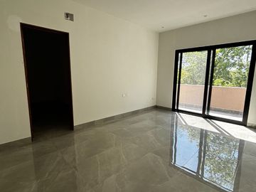 Residencia de Lujo en Venta Fraccionamiento Campestre Santiago, NL.