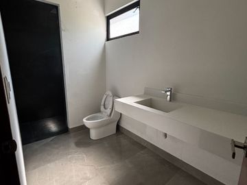 Residencia de Lujo en Venta Fraccionamiento Campestre Santiago, NL.