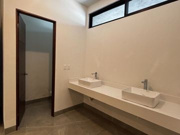 Residencia de Lujo en Venta Fraccionamiento Campestre Santiago, NL.